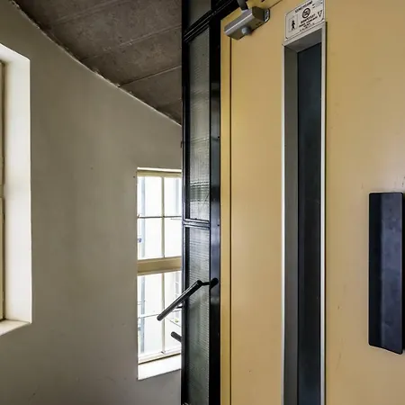 公寓 Bright Flat Downtown Klauzal 布达佩斯
