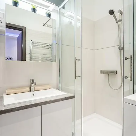 公寓 Bright Flat Downtown Klauzal 布达佩斯