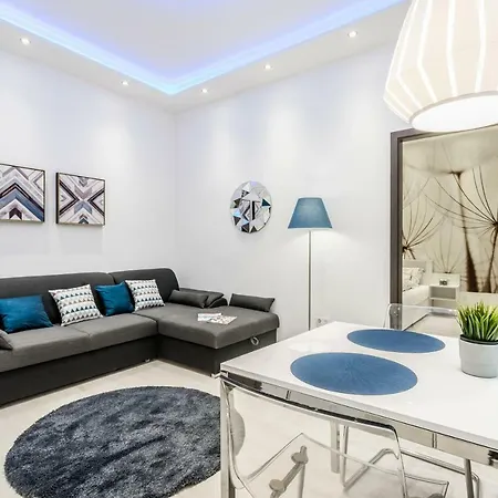 Bright Flat Downtown Klauzal *